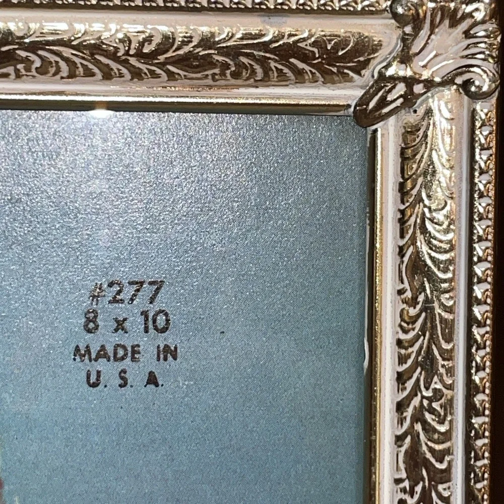 Vintage Gold‎ Metal Picture Frame 8
